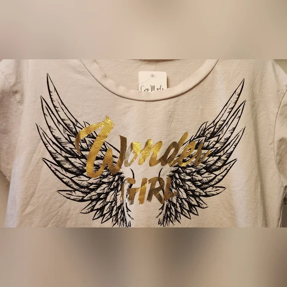 Gigi Moda Wonder Girl Shirt - Picture 2 of 4